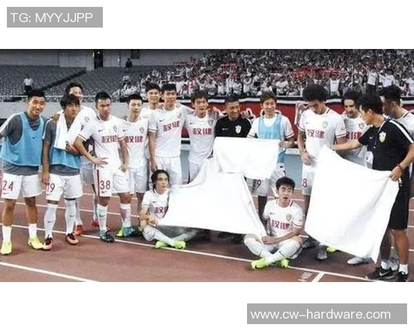 上港与权健激战正酣直播盛况尽在眼前不容错过